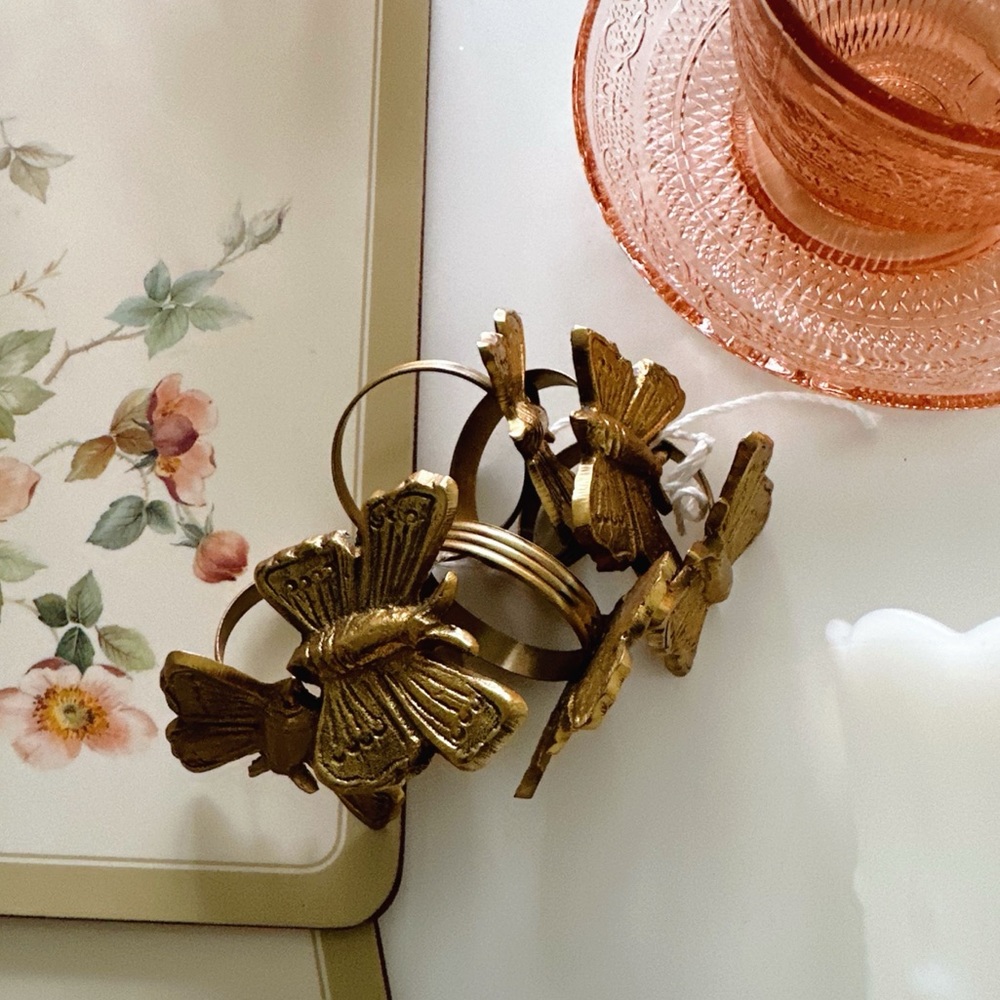 Set of 6 Vintage Brass/Gold Butterfly Napkin Rings